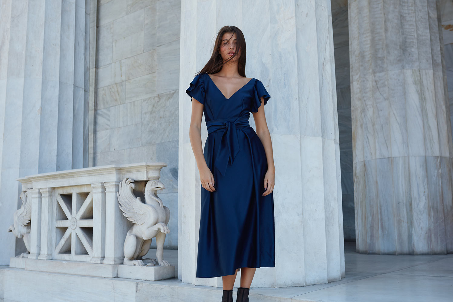 Evening Dresses, Blouses and all kinds of ready-to-wear Fashion for elegant  women